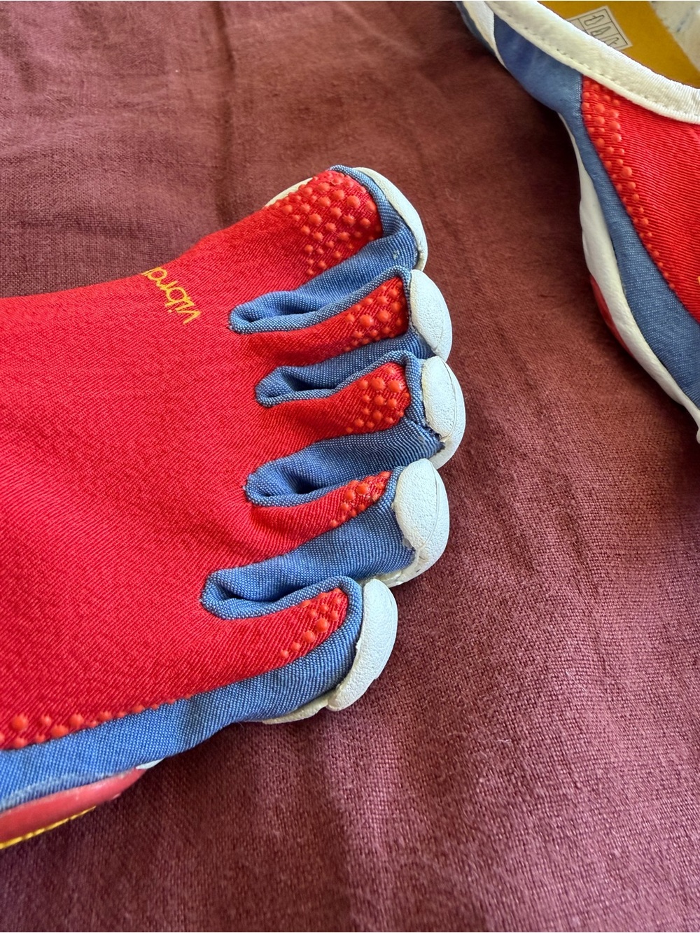 Vibram FiveFingers Women’s Jaya Toe Shoes (Vintage) 37 - Picture 8 of 8